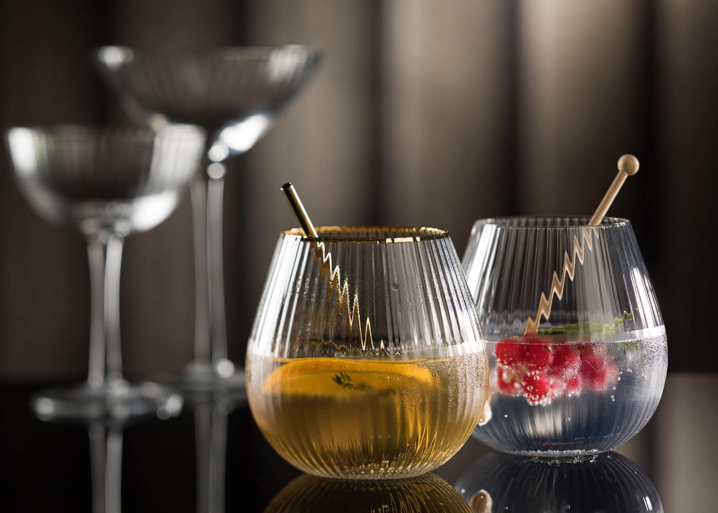 Hayworth Stemless Gin 22oz (65cl) - Gold Rim - Image 3